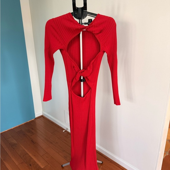 FARM Rio Vibrant Red Maxi Dress - Picture 9 of 13